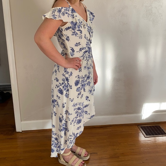 Dresses & Skirts - Beautiful spring dress